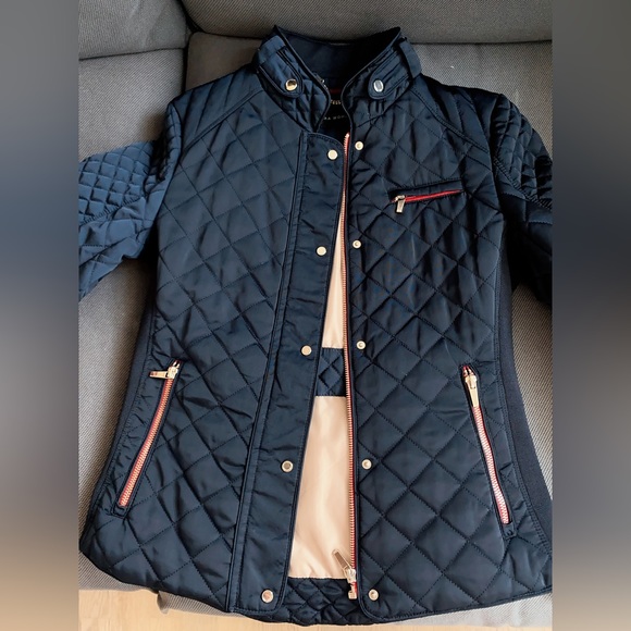 ZARA beautiful elegant jacket/coat. 99%new condition. - Picture 12 of 14